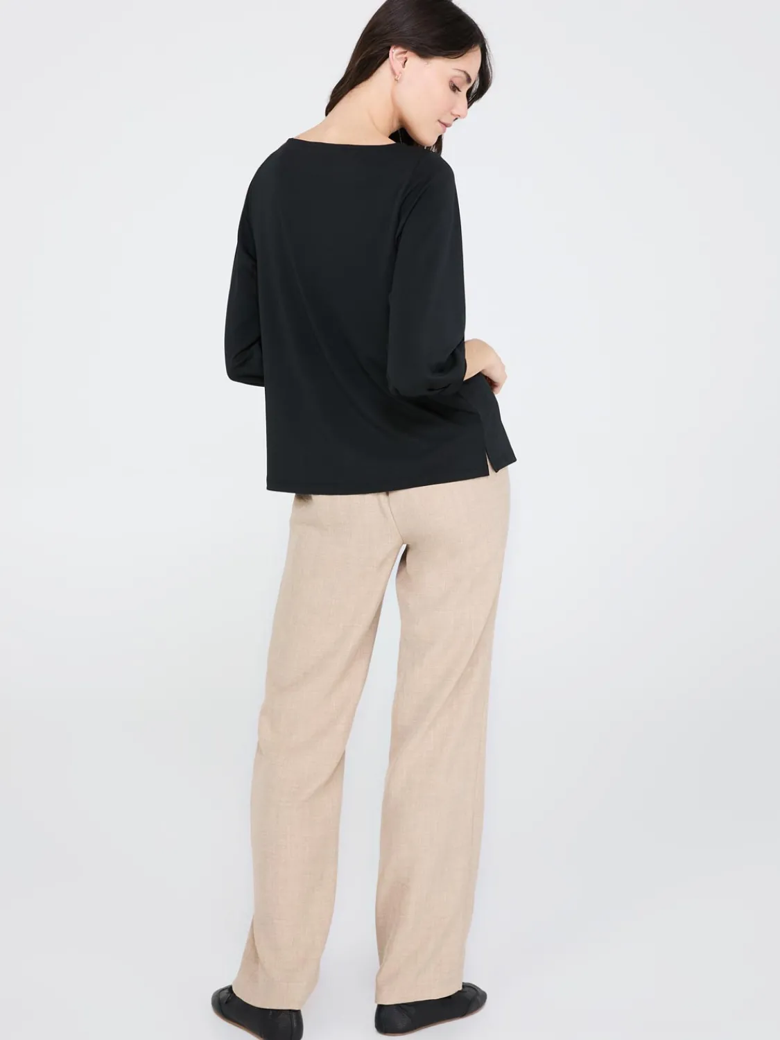 Suzy Shier Tops|Short Sleeve>3/4 Pleated Sleeve Boat Neck Top