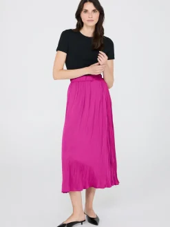 Suzy Shier Skirts><noscript><img width=