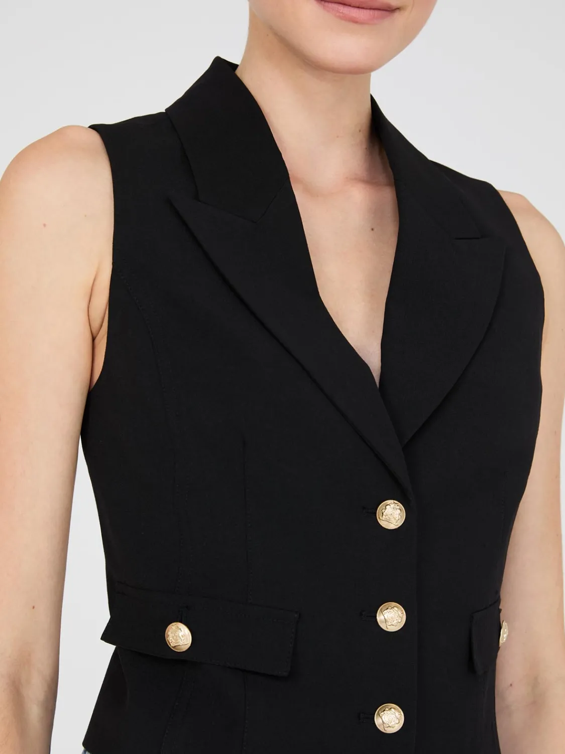 Suzy Shier Blazers & Vests>3-Button Notch Collar Vest