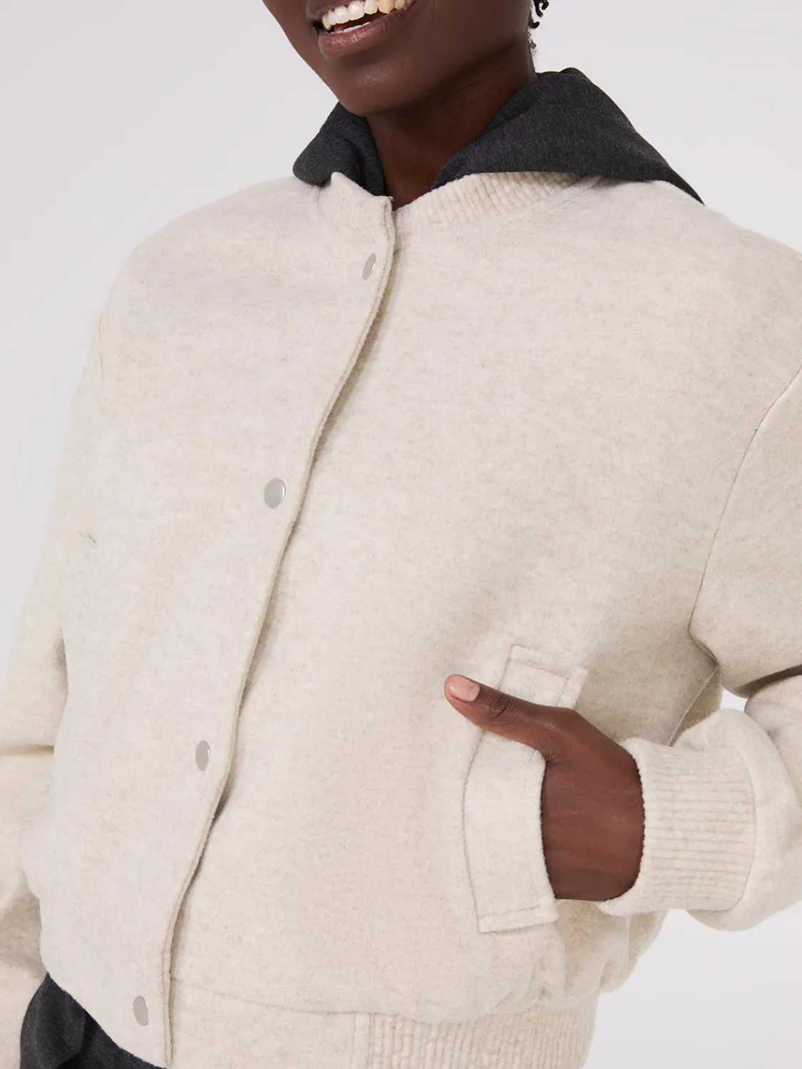Suzy Shier Puffers & Jackets|Puffers & Jackets>Button-Front Bomber Jacket