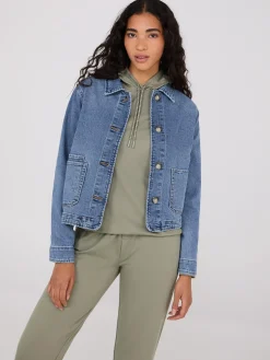 Suzy Shier Puffers & Jackets|Puffers & Jackets>Button-Front Denim Jacket