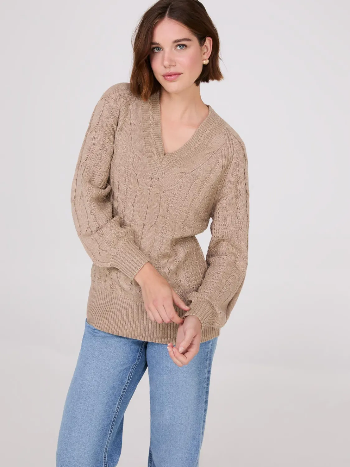Suzy Shier Long Sleeve|Sweaters & Cardigans>Cable Knit V-Neck Sweater
