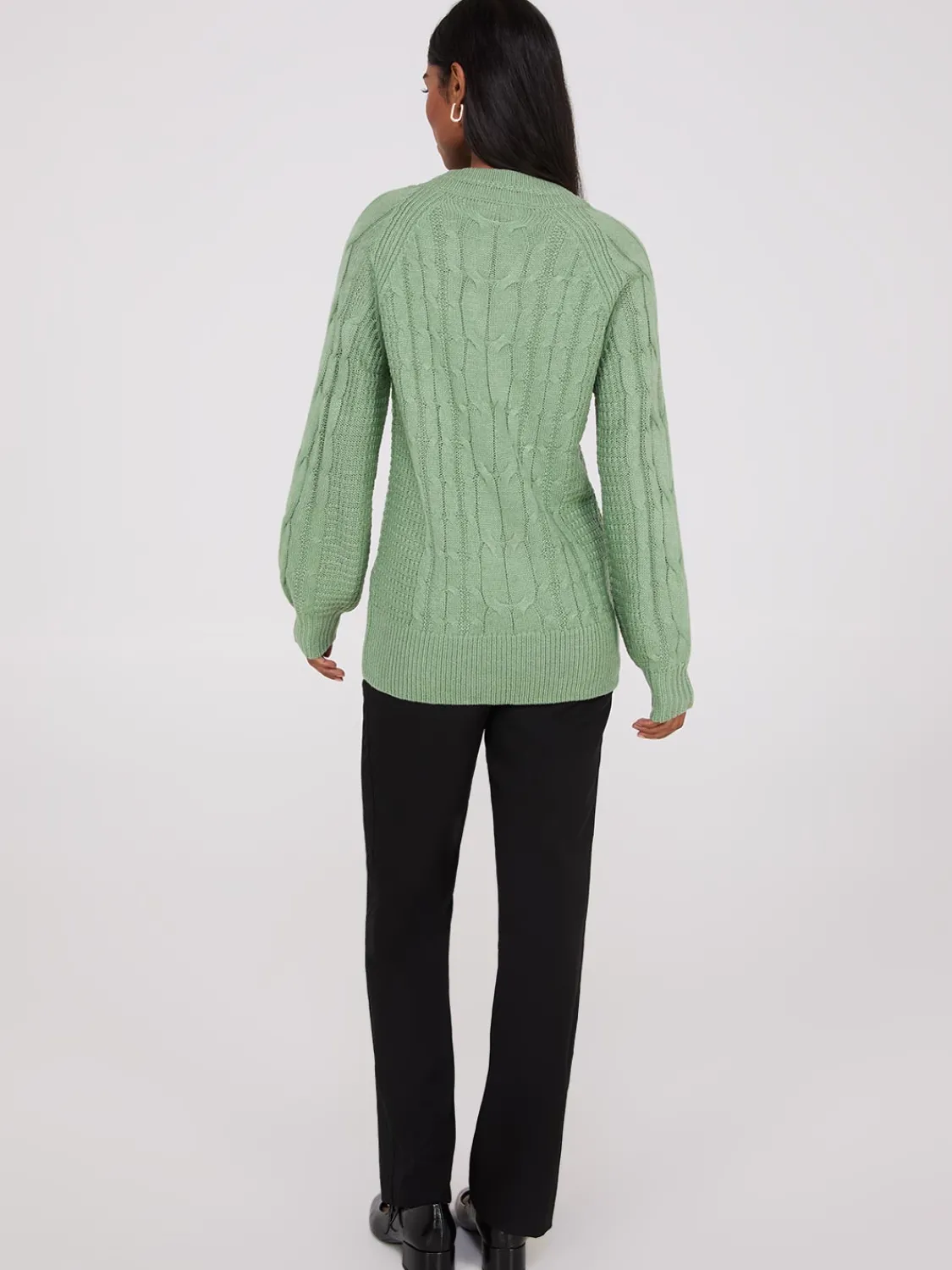 Suzy Shier Long Sleeve|Sweaters & Cardigans>Cable Knit V-Neck Sweater