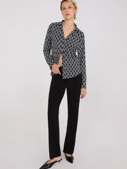 Suzy Shier Tops|Long Sleeve>Chain Print Split Neck Button-Down Blouse