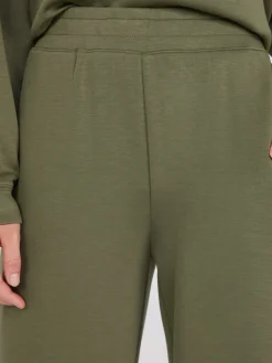 Suzy Shier Lounge & Pjs|Leggings & Sweatpants><noscript><img width=
