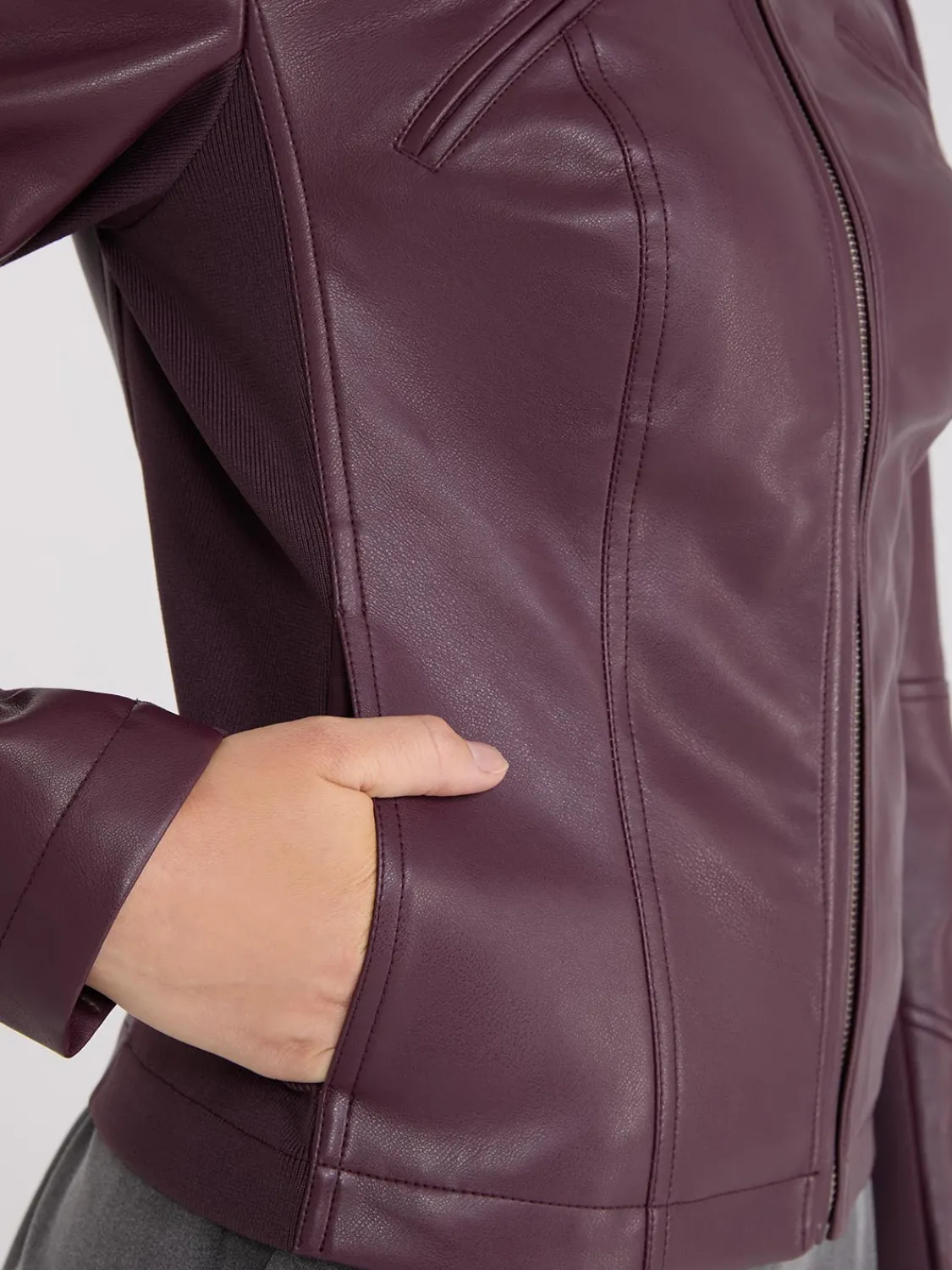 Suzy Shier Puffers & Jackets|Puffers & Jackets>Collarless Faux Leather Jacket