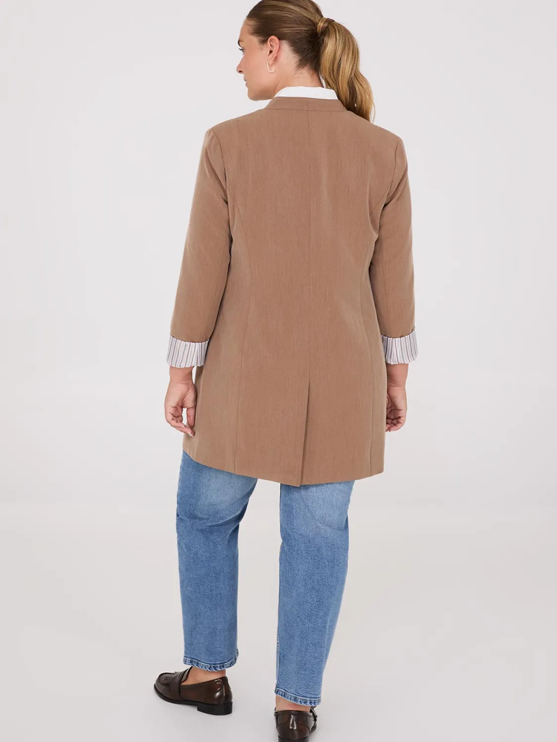 Suzy Shier Blazers & Vests>Collarless Open Blazer