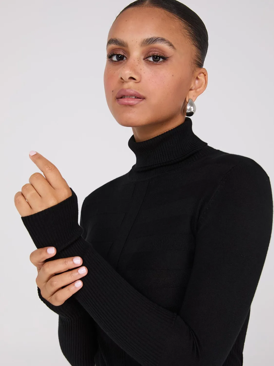 Suzy Shier Long Sleeve|Sweaters & Cardigans>Contrasting Stitch Turtleneck Ribbed Sweater