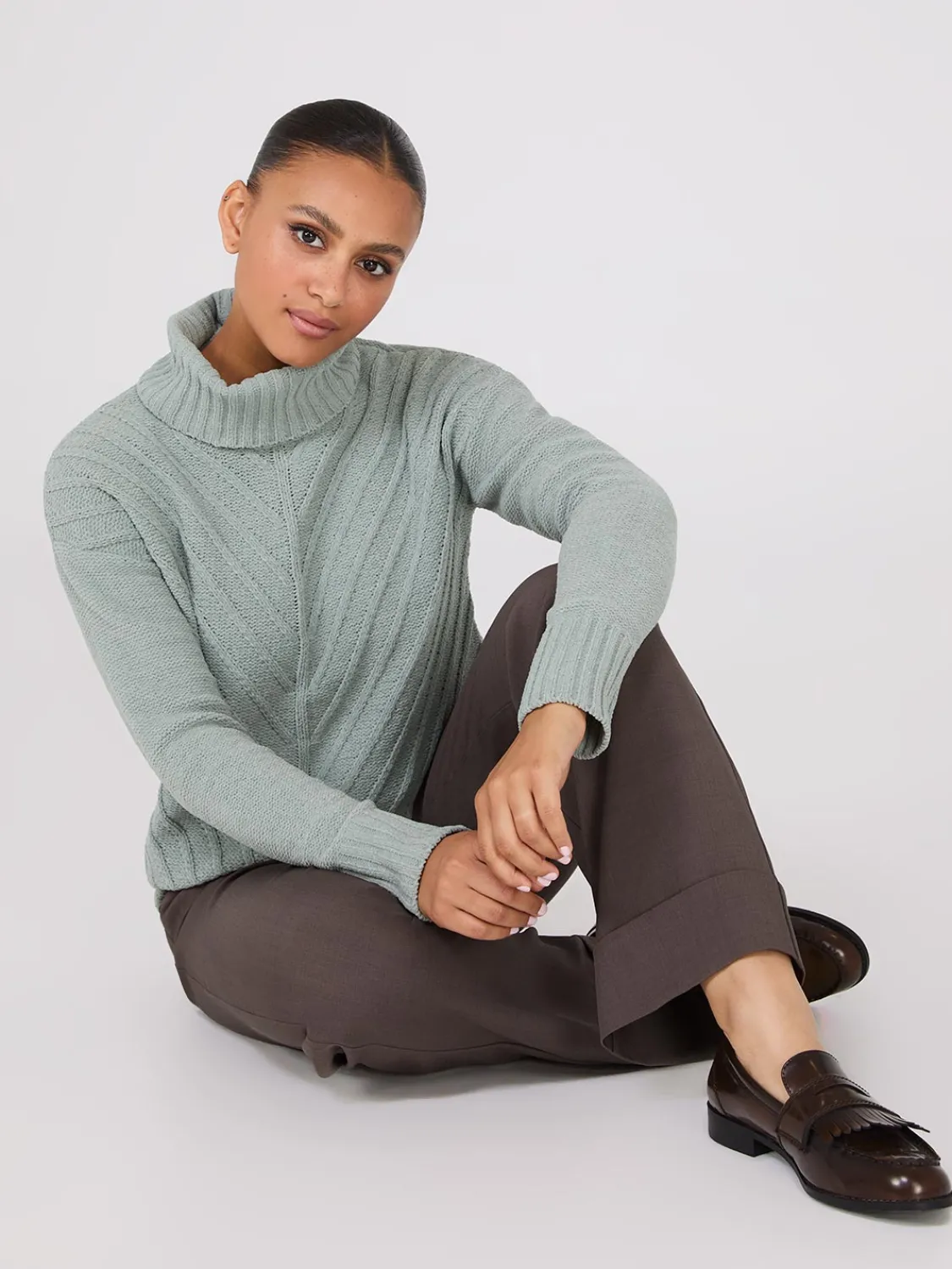 Suzy Shier Long Sleeve|Sweaters & Cardigans>Cowl Neck Chenille Sweater