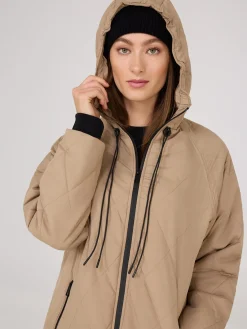 Suzy Shier Puffers & Jackets|Puffers & Jackets>Diamond Quilted Puffer