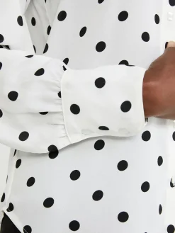 Suzy Shier Tops|Long Sleeve>Dot Print Chiffon Button-Front Blouse