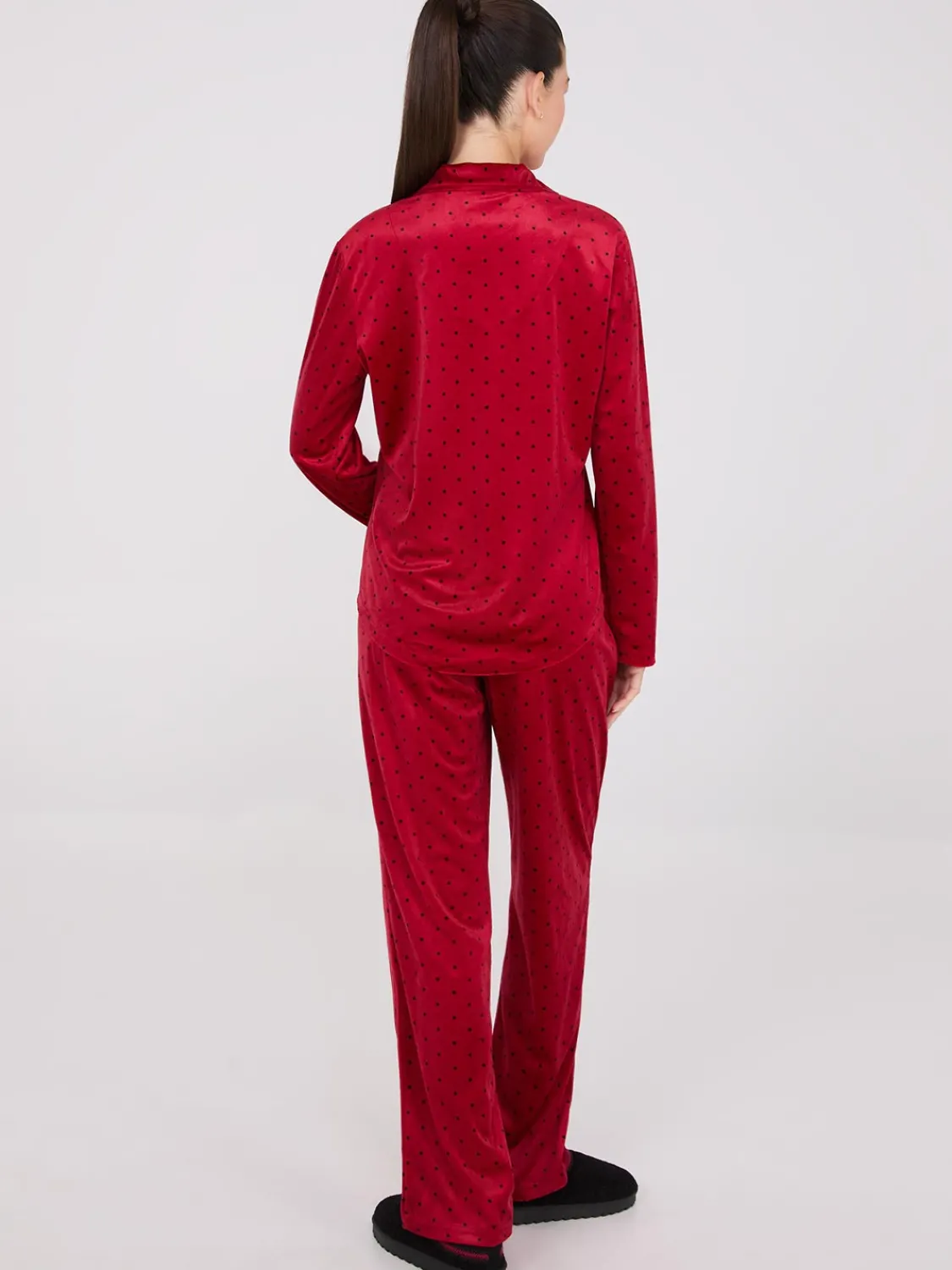 Suzy Shier Lounge & Pjs>Dot Print Velour Button-Down Pajama Set