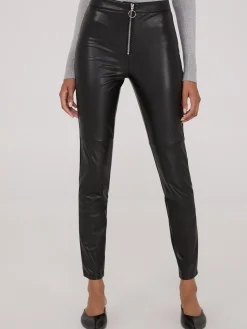 Suzy Shier Pants>Exposed Zipper Faux Leather Pants