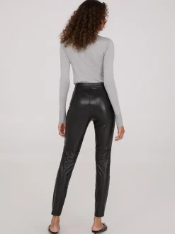 Suzy Shier Pants><noscript><img width=