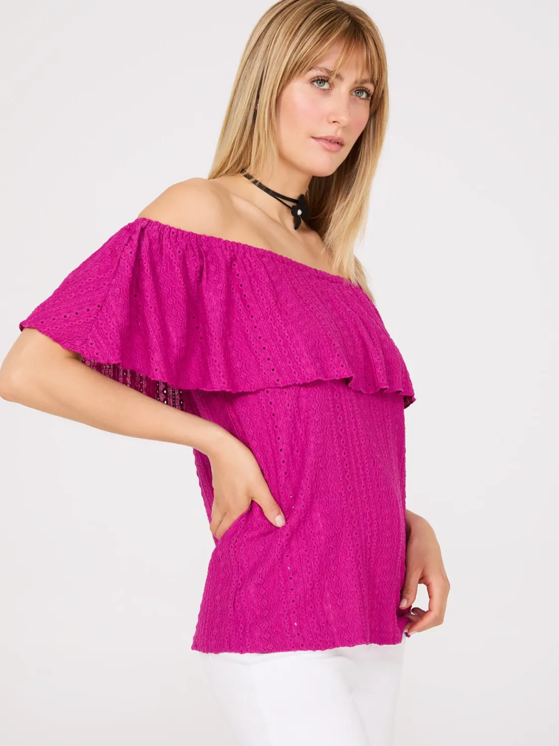 Suzy Shier Tops|Short Sleeve>Eyelet Textured Off-The-Shoulder Top