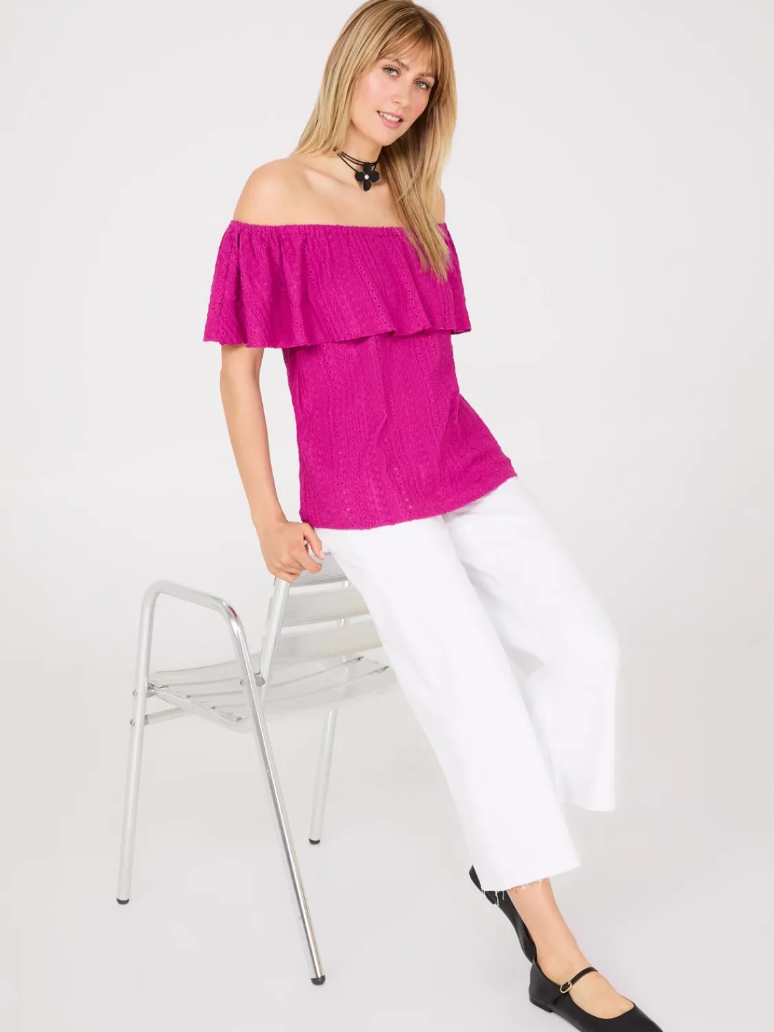 Suzy Shier Tops|Short Sleeve>Eyelet Textured Off-The-Shoulder Top