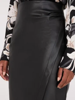 Suzy Shier Skirts><noscript><img width=