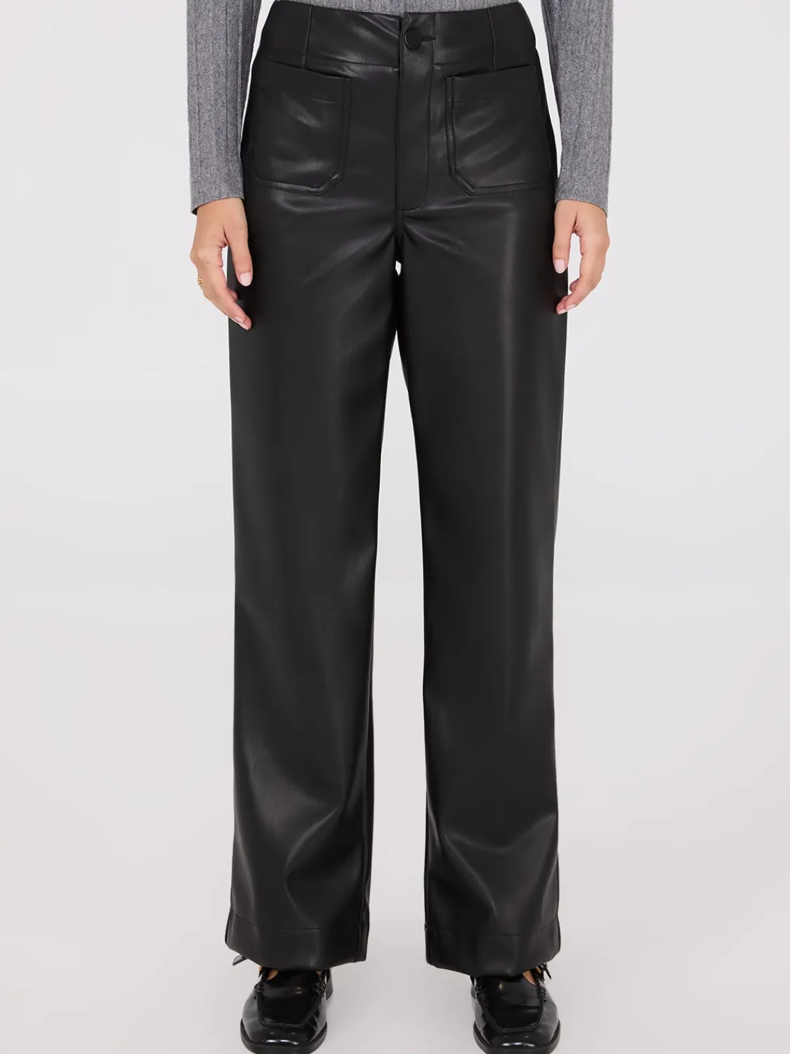 Suzy Shier Pants>Faux Leather Wide-Leg Pants