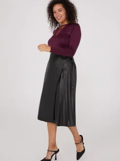 Suzy Shier Skirts><noscript><img width=