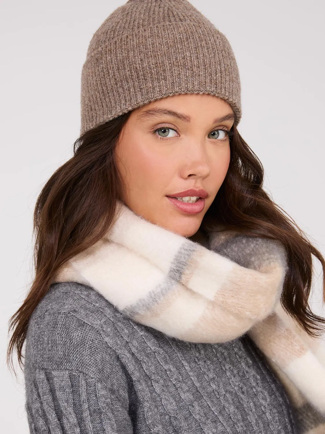 Suzy Shier Hats & Scarves & Gloves>Faux Wool Ribbed Beanie
