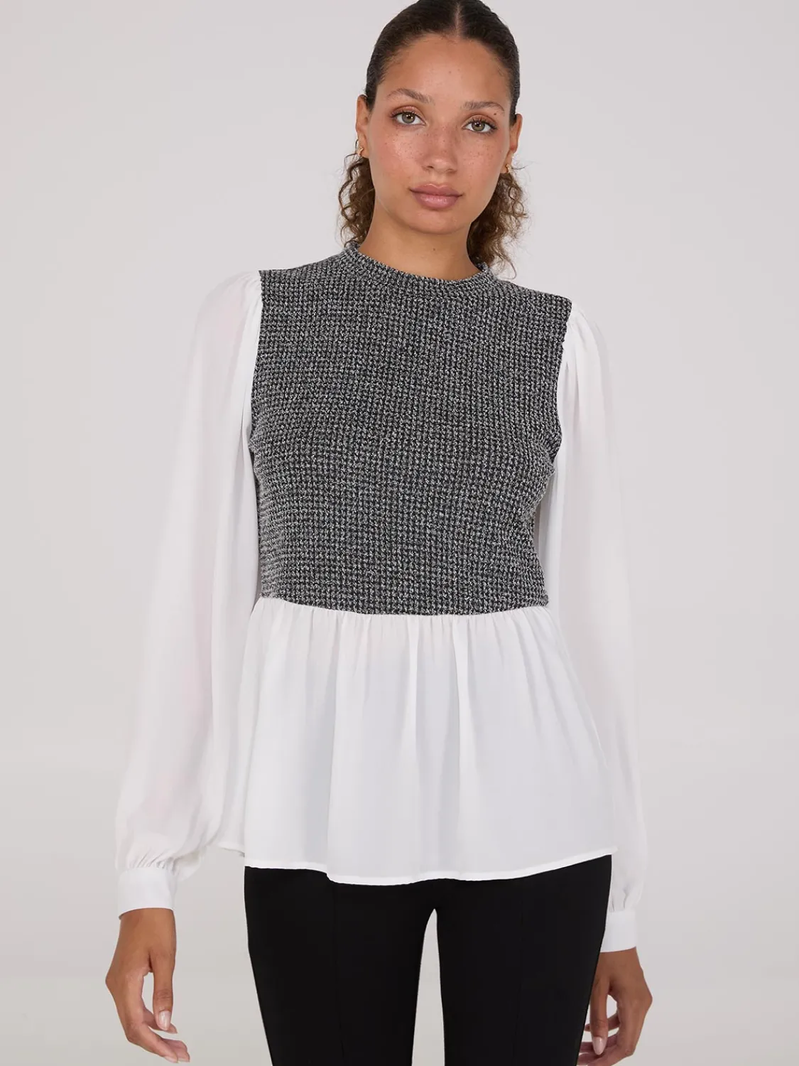 Suzy Shier Tops|Long Sleeve>2-Fer Boucle Vest With Long Sleeve Top