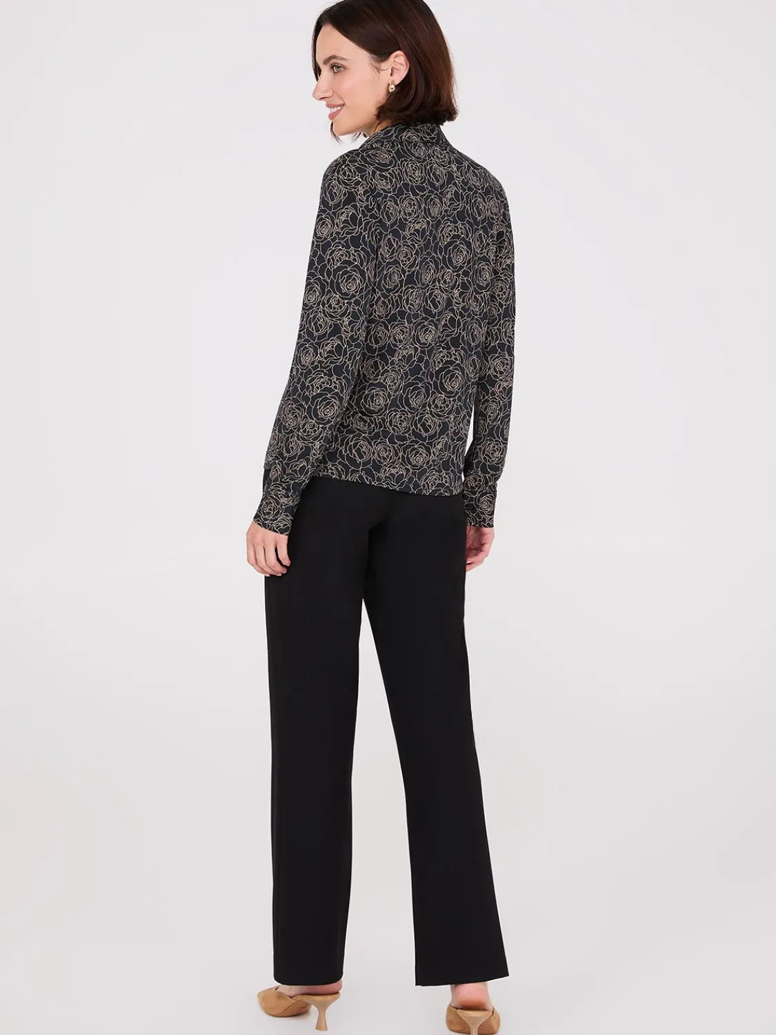 Suzy Shier Tops|Long Sleeve>Floral Print Button-Front Classic Blouse