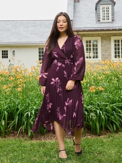 Suzy Shier Midi & Maxi>Floral Print Crossover Handkerchief Hem Dress