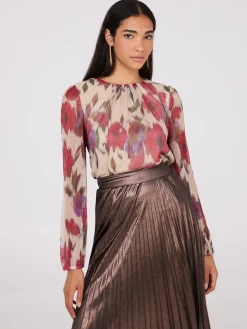 Suzy Shier Long Sleeve|Fashion Tops>Floral Print Metallic Plisse Mesh Top