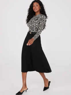 Suzy Shier Tops|Long Sleeve>Floral Print Ruched Drape Neck Top