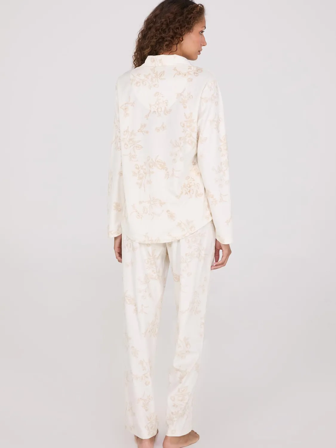 Suzy Shier Lounge & Pjs>Floral Print Velour Button-Down Pajama Set