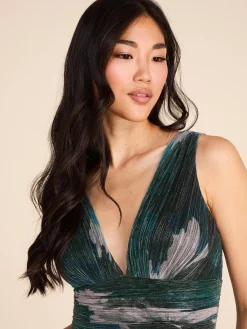 Suzy Shier Evening Gowns - Le Château><noscript><img data-lazyloaded=