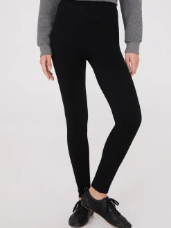 Suzy Shier Leggings & Sweatpants>Front Pintuck Fleece Lined Leggings