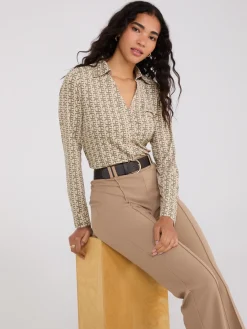 Suzy Shier Tops|Long Sleeve>Geo Print Split Neck Button-Down Blouse