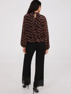 Suzy Shier Long Sleeve><noscript><img width=