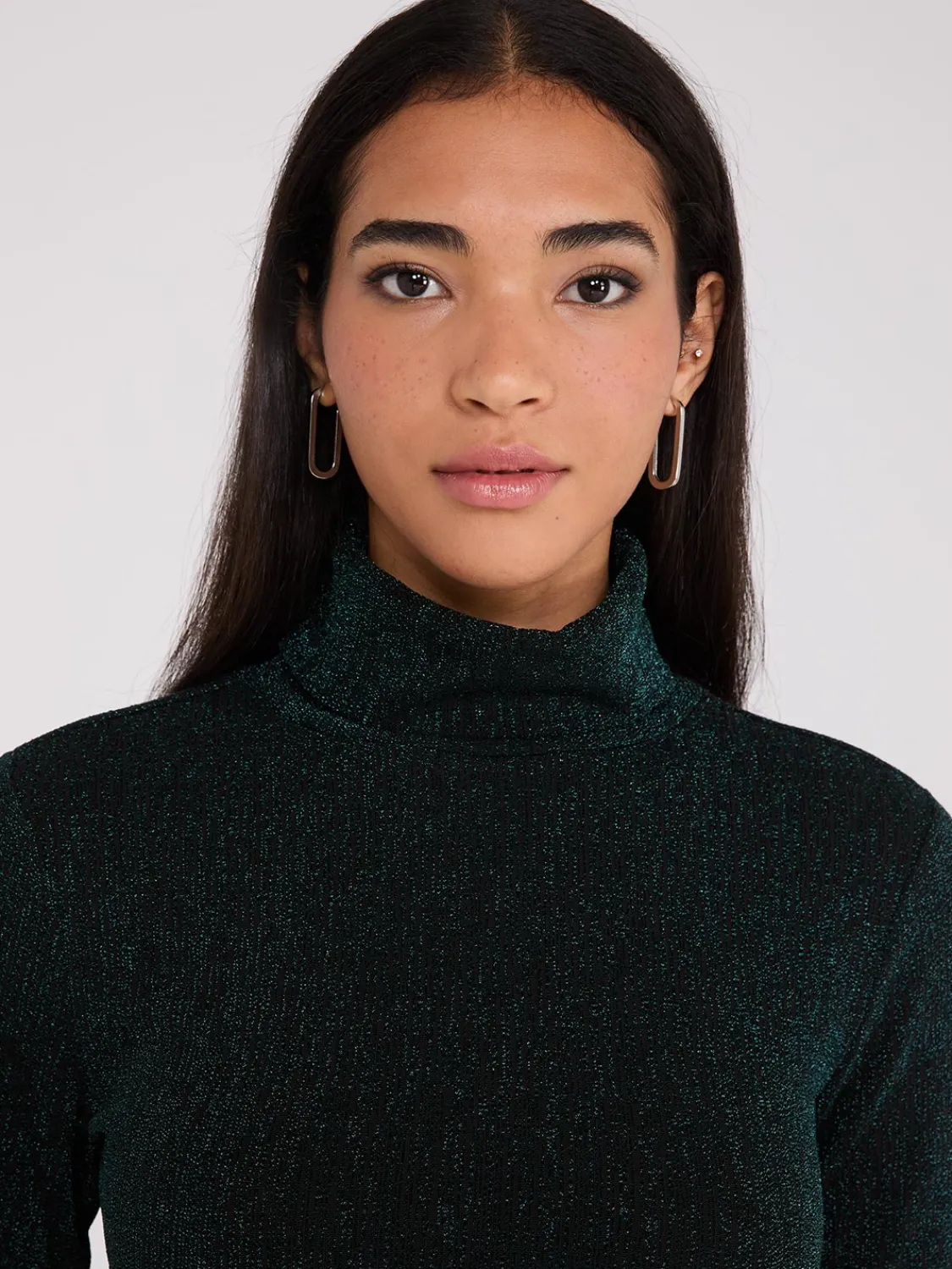 Suzy Shier Long Sleeve|Fashion Tops>Glitter Turtleneck Top