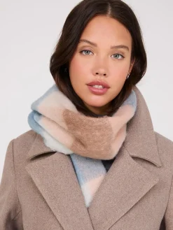 Suzy Shier Hats & Scarves & Gloves>Heavy Brushed Check Plaid Scarf