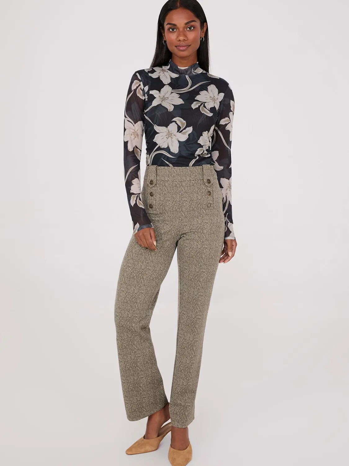 Suzy Shier Bottoms|Pants>Herringbone Straight Leg Pants