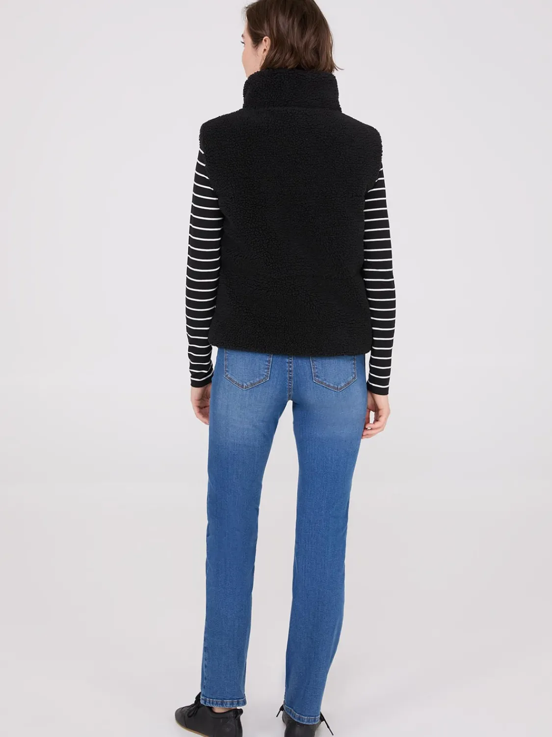 Suzy Shier Puffers & Jackets|Puffers & Jackets>High Collar Sherpa Vest