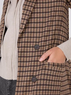 Suzy Shier Blazers & Vests><noscript><img width=