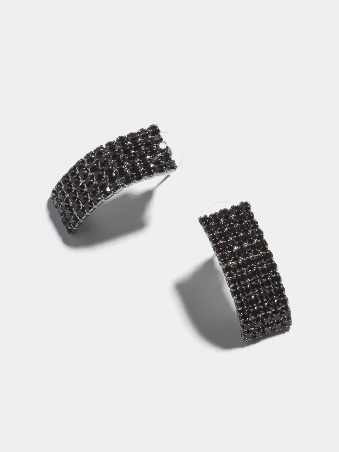 Suzy Shier Jewelry By Le Château>Jewelled V-Shape Necklace & Earring Set