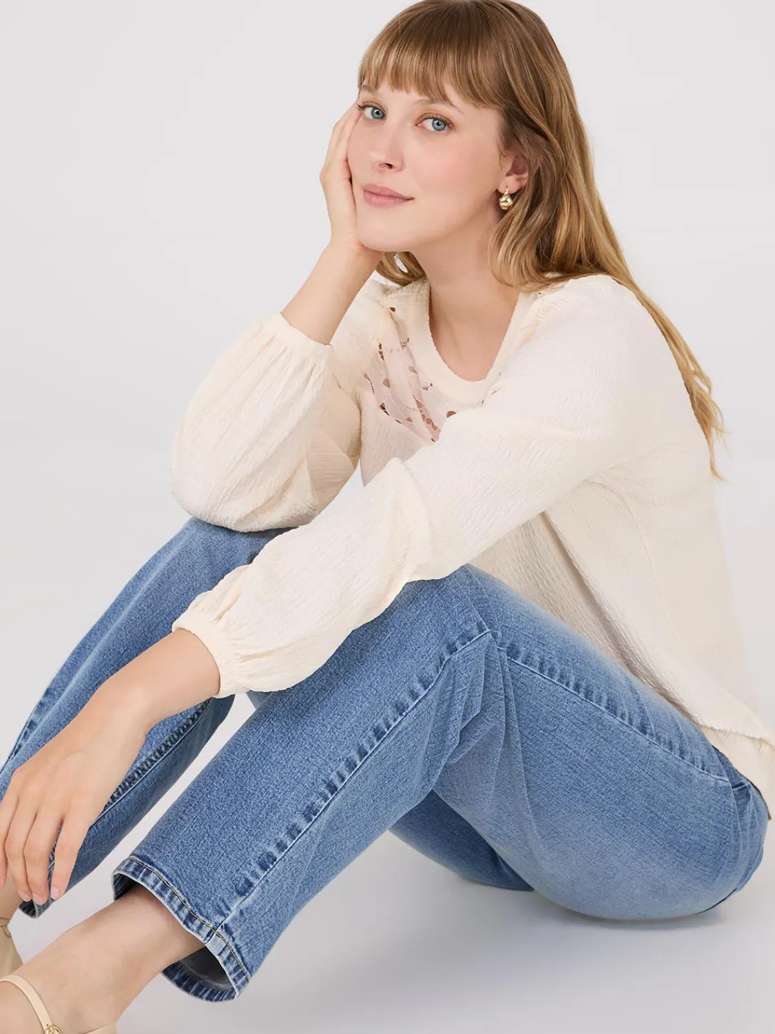 Suzy Shier Long Sleeve>Lace Round Neck Textured Top
