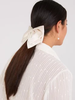 Suzy Shier Hair Accessories><noscript><img width=