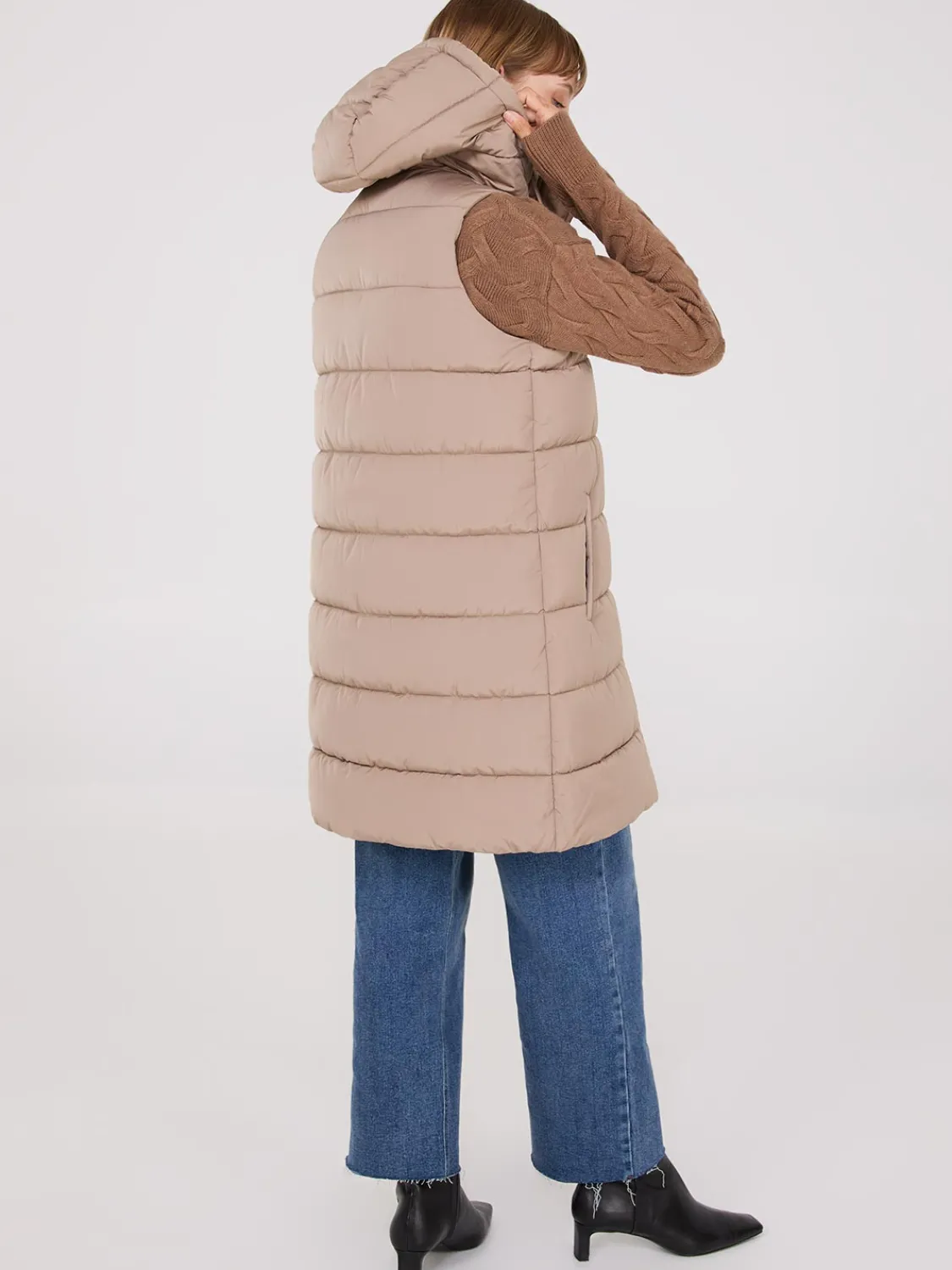 Suzy Shier Puffers & Jackets|Puffers & Jackets>Long Hooded Puffer Vest