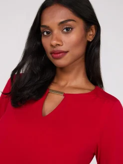 Suzy Shier Long Sleeve|Fashion Tops>Long Sleeve Top With Metal Bar Detail