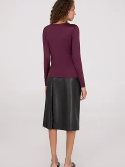 Suzy Shier Tops|Suzy Everyday><noscript><img width=