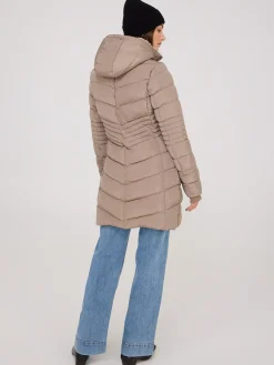 Suzy Shier Puffers & Jackets|Puffers & Jackets><noscript><img width=