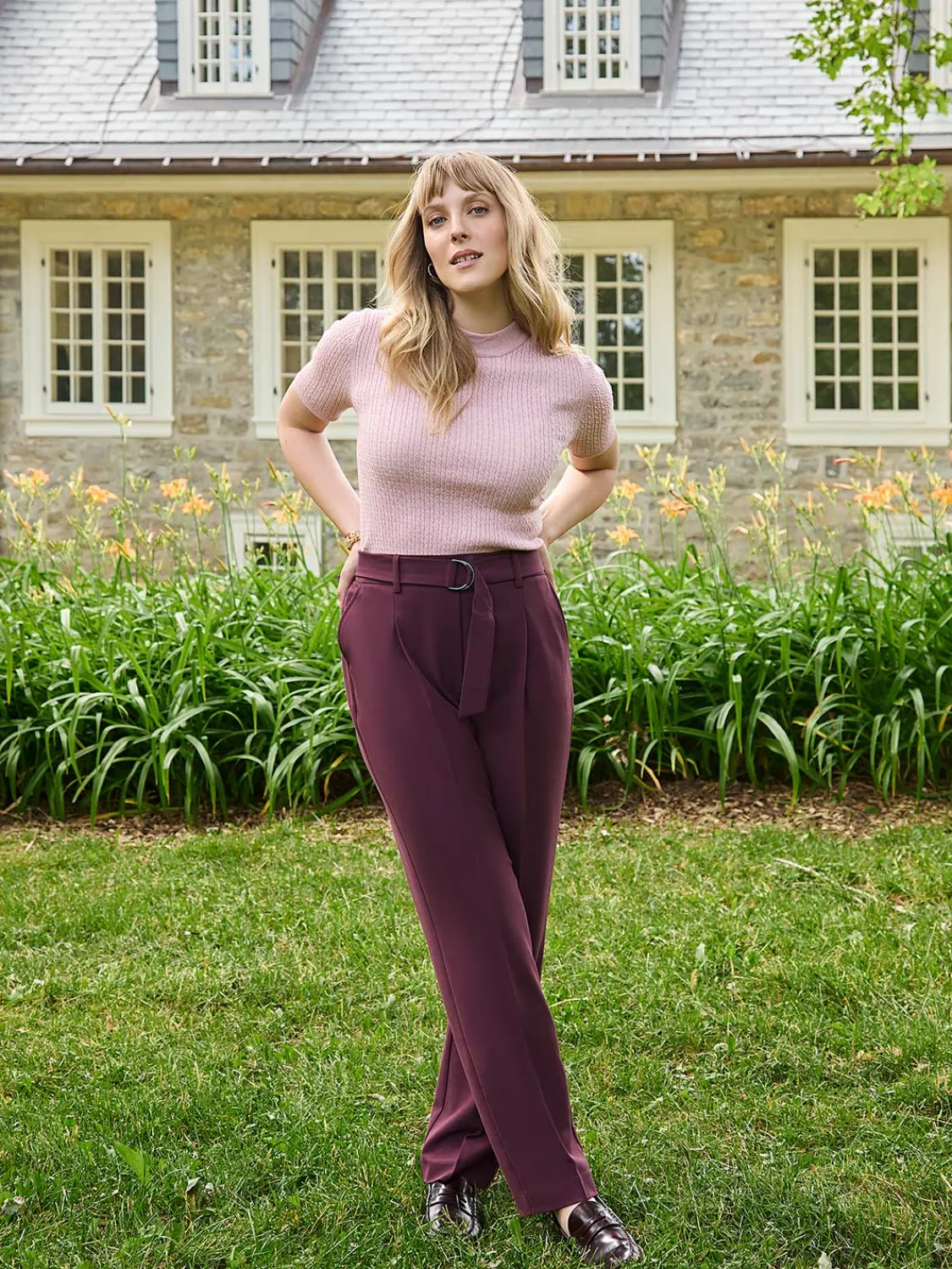 Suzy Shier Suiting|Bottoms>Mid-Rise Pleated Pants
