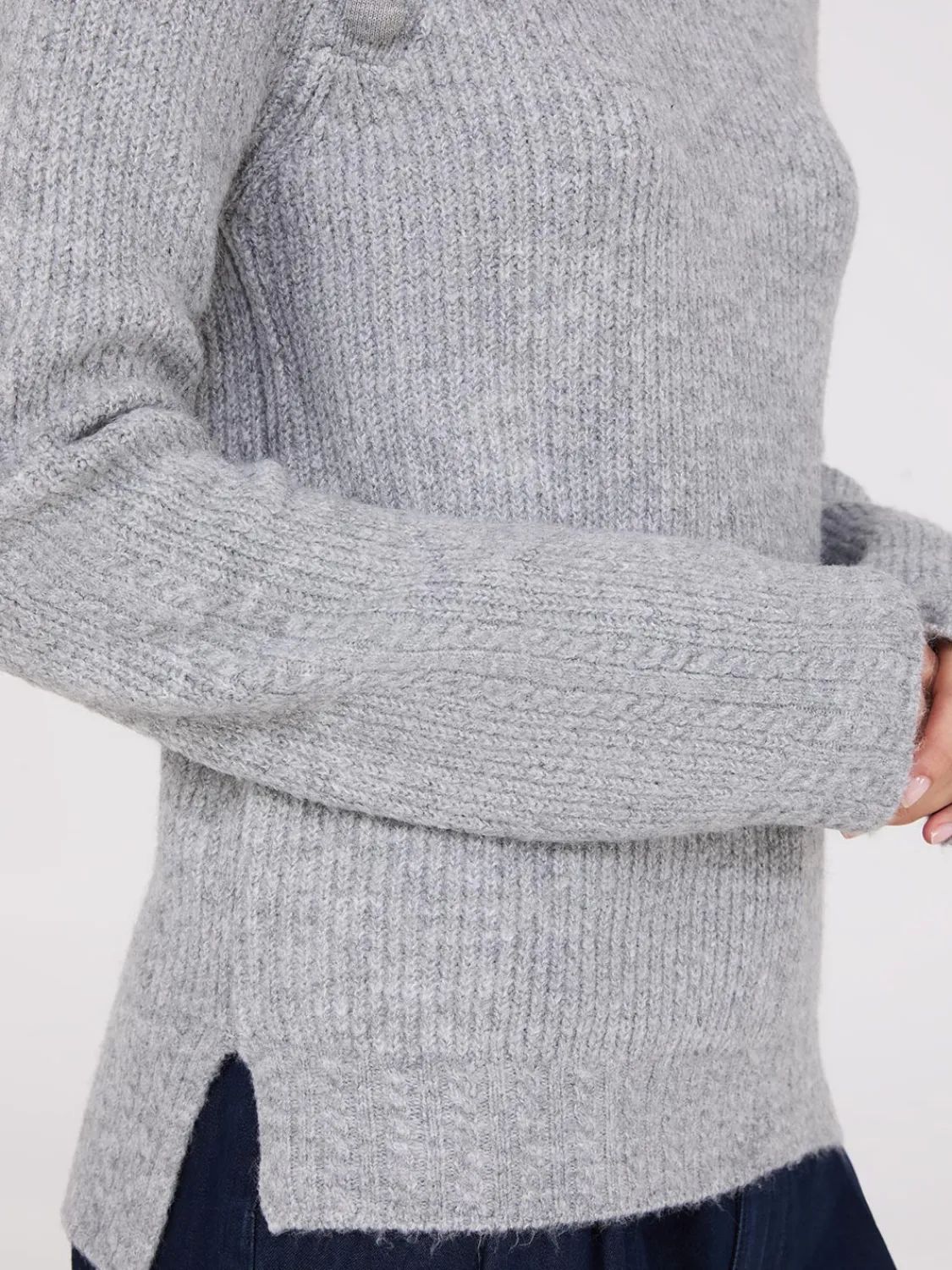 Suzy Shier Long Sleeve|Sweaters & Cardigans>Mock Neck Sweater With Button Details