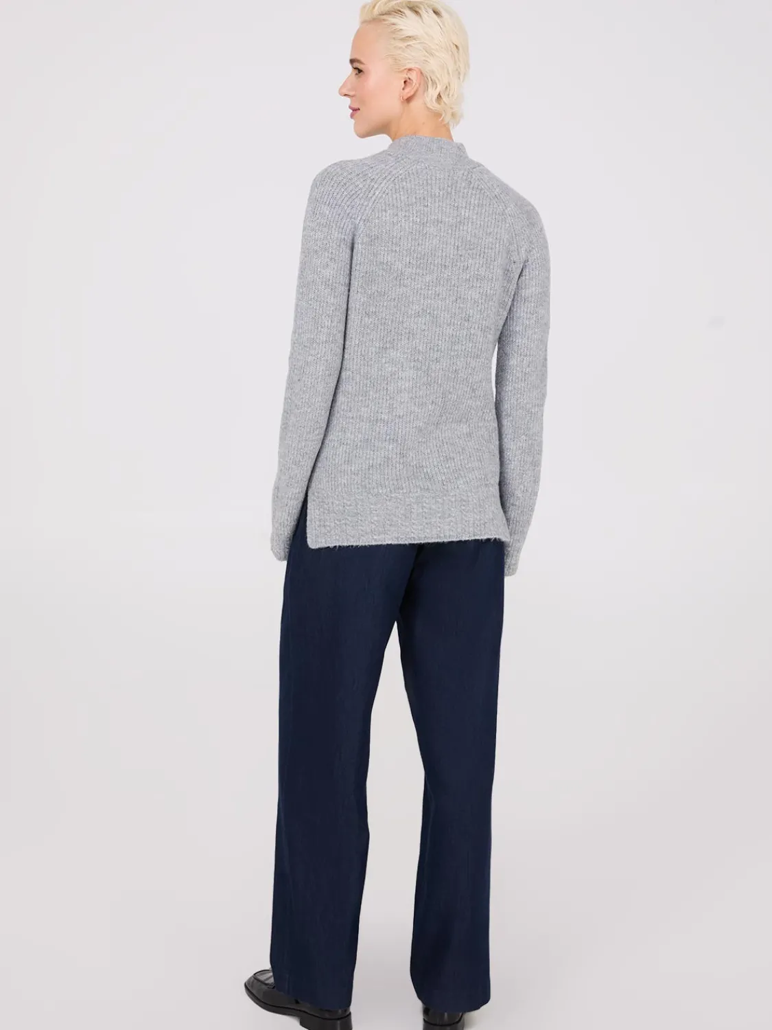 Suzy Shier Long Sleeve|Sweaters & Cardigans>Mock Neck Sweater With Button Details
