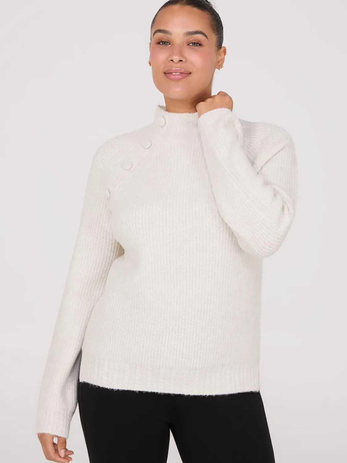 Suzy Shier Long Sleeve|Sweaters & Cardigans>Mock Neck Sweater With Button Details